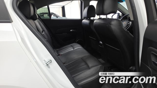 Chevrolet Amazing New Cruze 1.8 LT Deluxe 2016 — фото 12