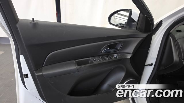 Chevrolet Amazing New Cruze 1.8 LT Deluxe 2016 — фото 24