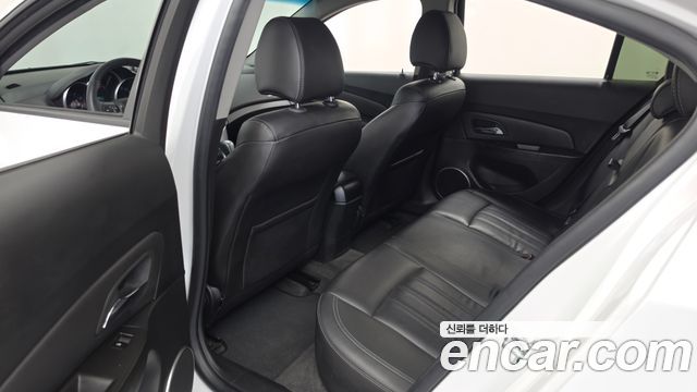 Chevrolet Amazing New Cruze 1.8 LT Deluxe 2016 — фото 26