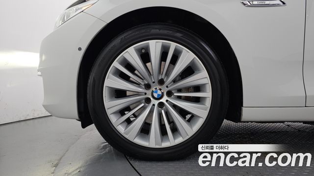 BMW 5 Series GT (F07) GT 30d xDrive 2014 — фото 5