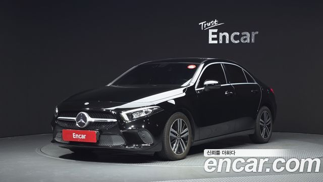 Mercedes-Benz A-Class (W177) A220 Sedan