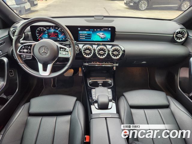 Mercedes-Benz A-Class (W177) A220 Sedan 2021 — фото 7