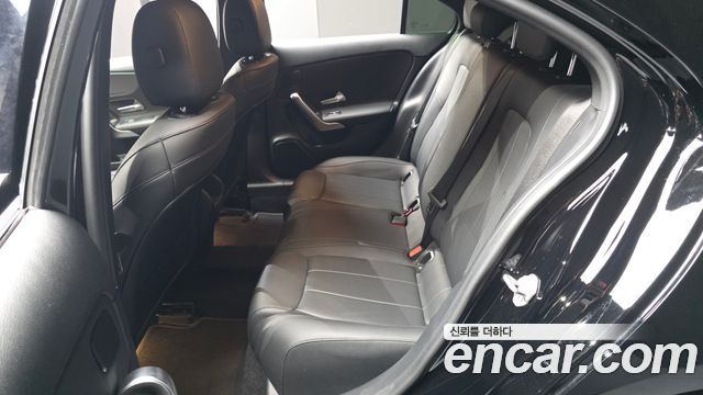Mercedes-Benz A-Class (W177) A220 Sedan 2021 — фото 11