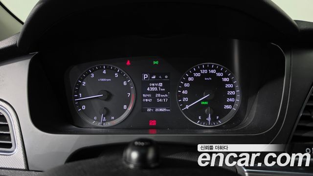 Hyundai Sonata (LF) LPI Premium Special 2016 — фото 8