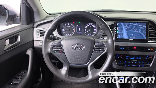 Hyundai Sonata (LF) LPI Premium Special 2016 — фото 13