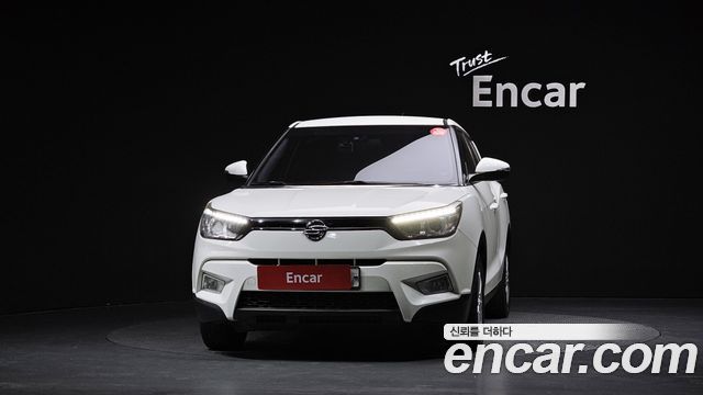 KG Mobility (SsangYong) Tivoli VX 2WD 2015 — фото 3