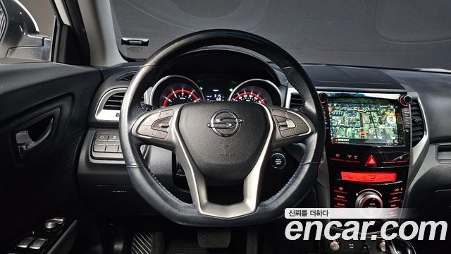 KG Mobility (SsangYong) Tivoli VX 2WD 2015 — фото 12