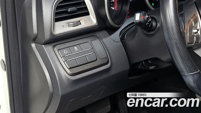 KG Mobility (SsangYong) Tivoli VX 2WD 2015 — фото 17
