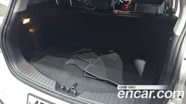 KG Mobility (SsangYong) Tivoli VX 2WD 2015 — фото 20