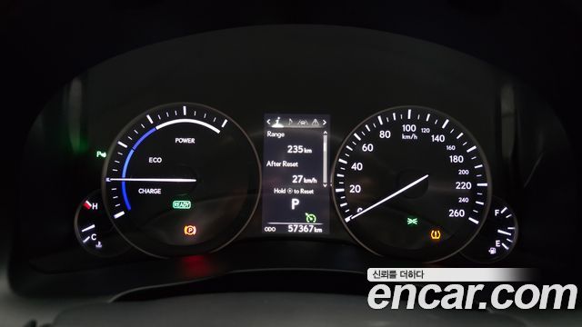 Lexus ES300h Supreme+ XV60 2018 — фото 8