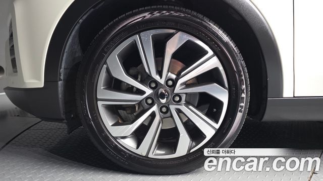 KG Mobility (SsangYong) Very New Tivoli Gasoline 1.5 2WD V3 Special 2021 — фото 5