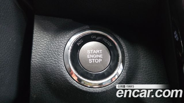 KG Mobility (SsangYong) Very New Tivoli Gasoline 1.5 2WD V3 Special 2021 — фото 30