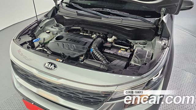 Kia Seltos Diesel 1.6 2WD Prestige 2020 — фото 6