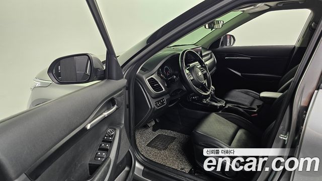 Kia Seltos Diesel 1.6 2WD Prestige 2020 — фото 10