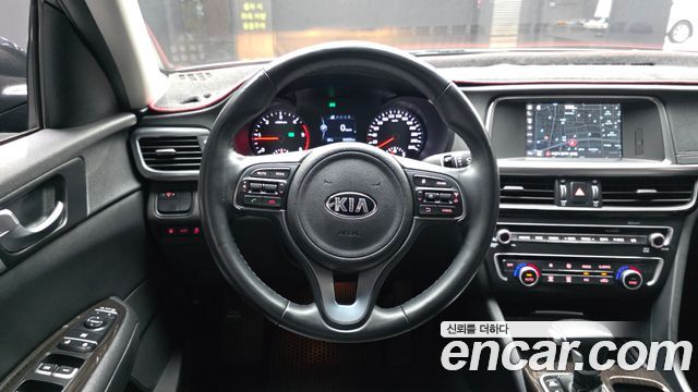 Kia K5 (II) 1.7 Diesel MX Prestige 2016 — фото 17
