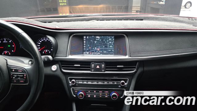Kia K5 (II) 1.7 Diesel MX Prestige 2016 — фото 18