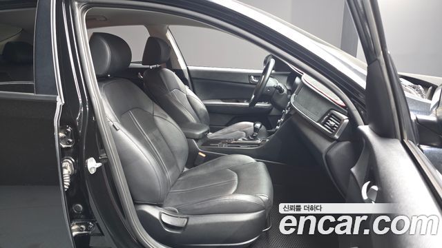 Kia K5 (II) 1.7 Diesel MX Prestige 2016 — фото 32