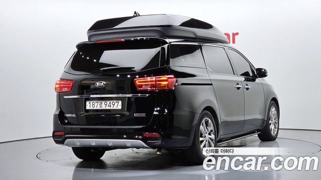Kia Carnival Gasoline 9-Seater Hi-Limousine Noblesse Special 2020 — фото 2