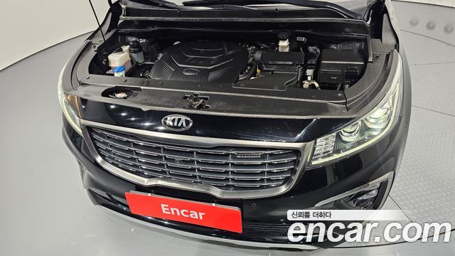 Kia Carnival Gasoline 9-Seater Hi-Limousine Noblesse Special 2020 — фото 6