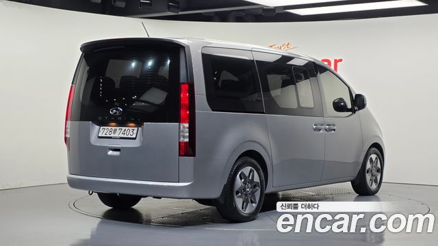 Hyundai Staria L3.5 Tourer 11-Seater Modern 2022 — фото 2
