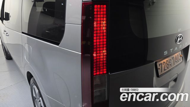 Hyundai Staria L3.5 Tourer 11-Seater Modern 2022 — фото 23