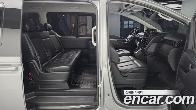 Hyundai Staria L3.5 Tourer 11-Seater Modern 2022 — фото 26