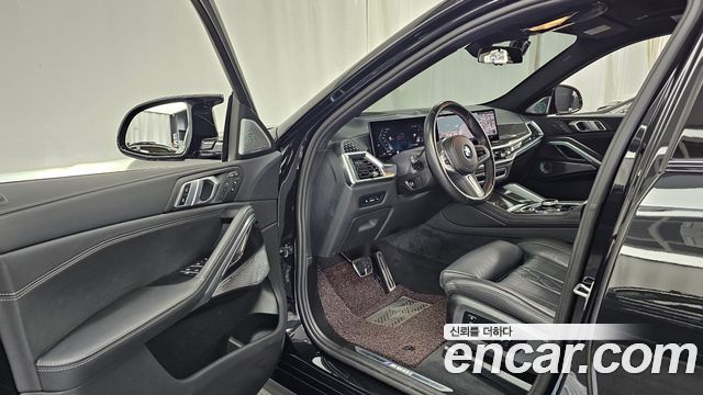 BMW X6 (G06) M60i 2024 — фото 10