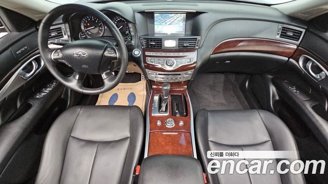 Infiniti Q70 3.7 Premium 2015 — фото 7