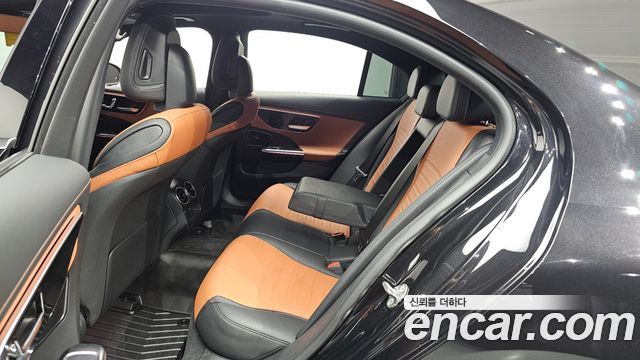 Mercedes-Benz C-Class (W206) C300 4MATIC AMG Line 2023 — фото 12