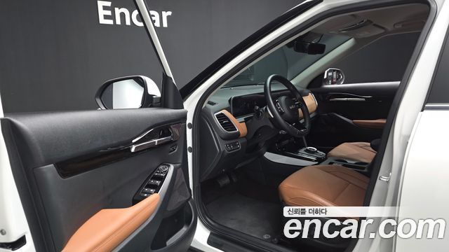 Kia Seltos Gasoline 1.6 Turbo 4WD Signature 2025 — фото 10