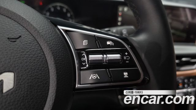 Kia Seltos Gasoline 1.6 Turbo 4WD Signature 2025 — фото 18