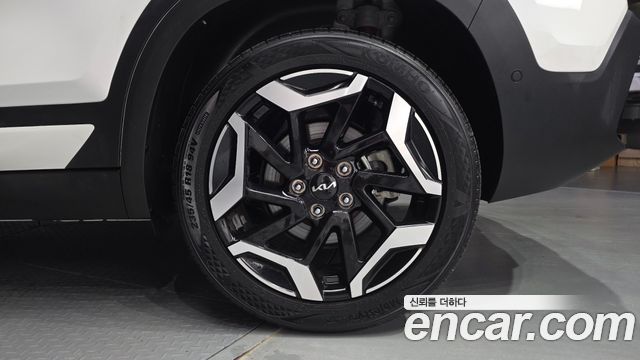 Kia Seltos Gasoline 1.6 Turbo 4WD Signature 2025 — фото 21