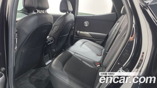 Genesis GV60 Standard 2023 — фото 15