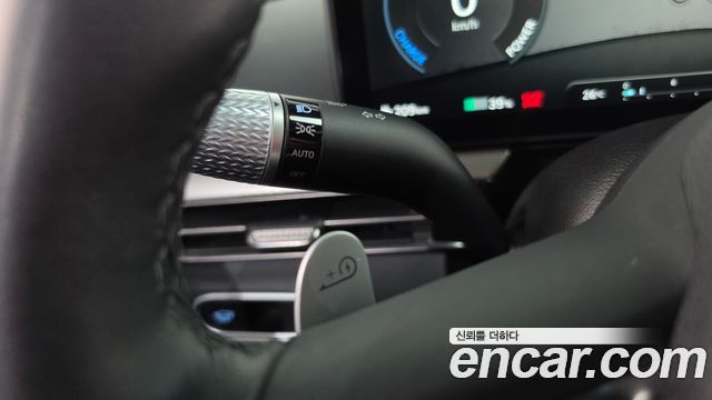 Genesis GV60 Standard 2023 — фото 33