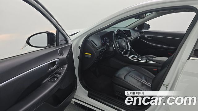 Hyundai Sonata (DN8) 2.0 LPG(rental car) Smart 2020 — фото 10