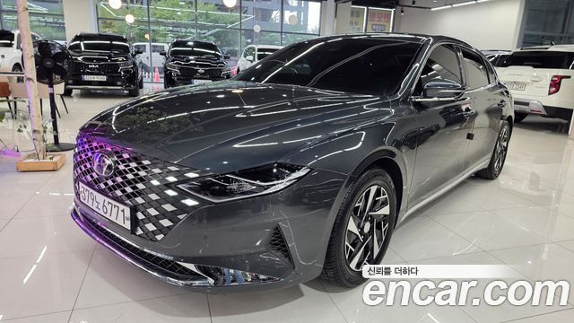 Hyundai Grandeur Hybrid (IG) Exclusive