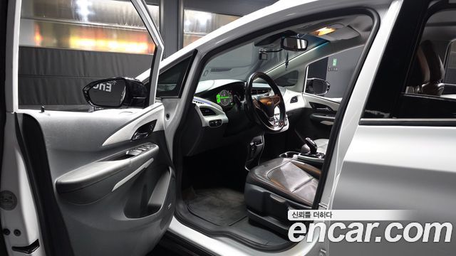 Chevrolet Bolt EV EV Premier 2018 — фото 10