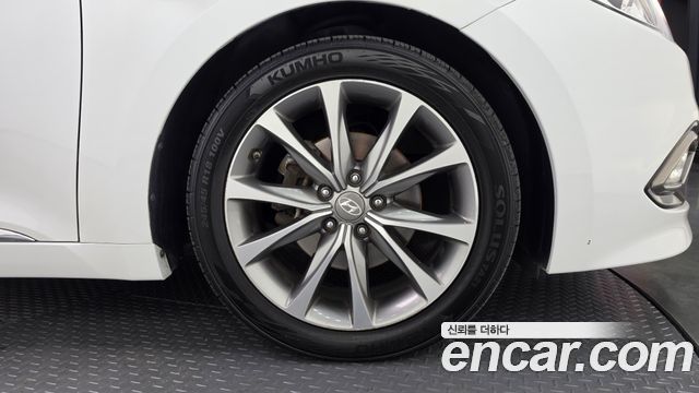 Hyundai Grandeur (HG) HG240 Modern 2015 — фото 5