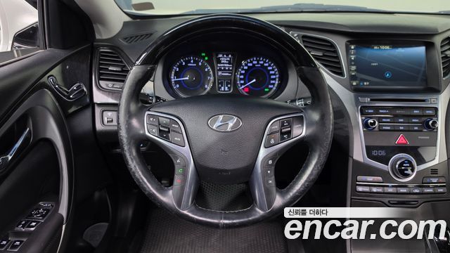 Hyundai Grandeur (HG) HG240 Modern 2015 — фото 12
