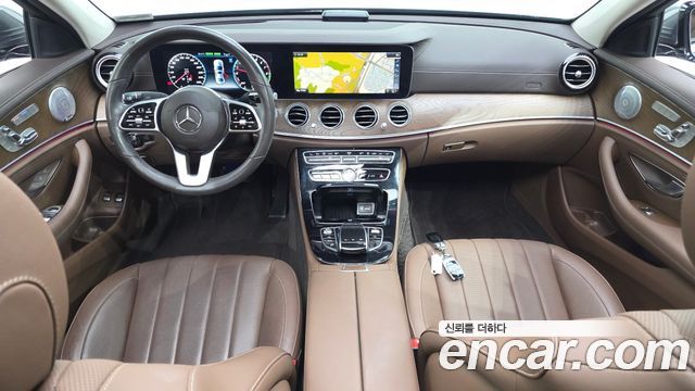 Mercedes-Benz E-Class (W213) E300e Exclusive 2019 — фото 7