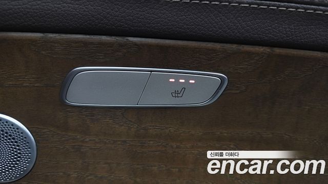 Mercedes-Benz E-Class (W213) E300e Exclusive 2019 — фото 36