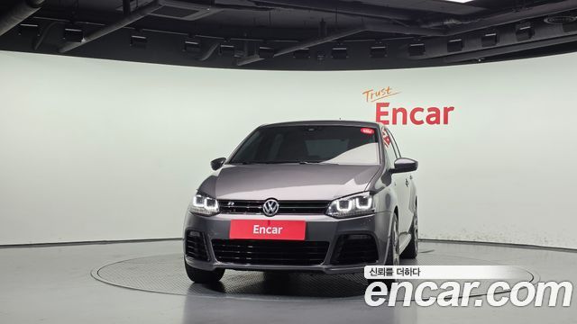 Volkswagen Polo 1.6 TDI R-Line 5th 2014 — фото 3
