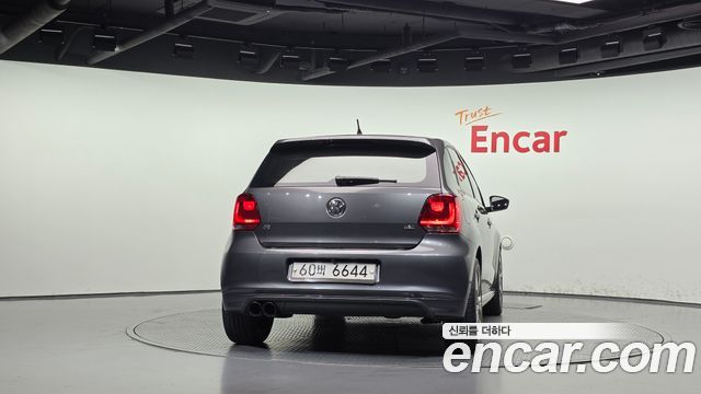 Volkswagen Polo 1.6 TDI R-Line 5th 2014 — фото 4