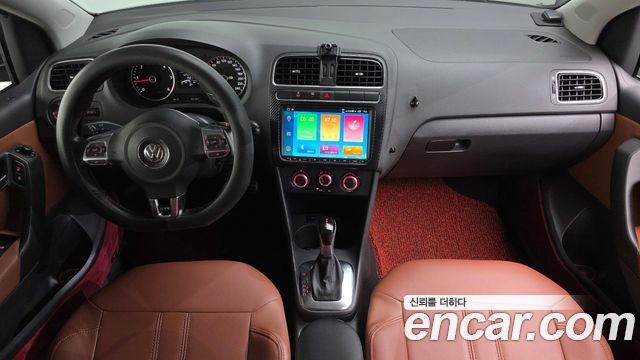 Volkswagen Polo 1.6 TDI R-Line 5th 2014 — фото 7
