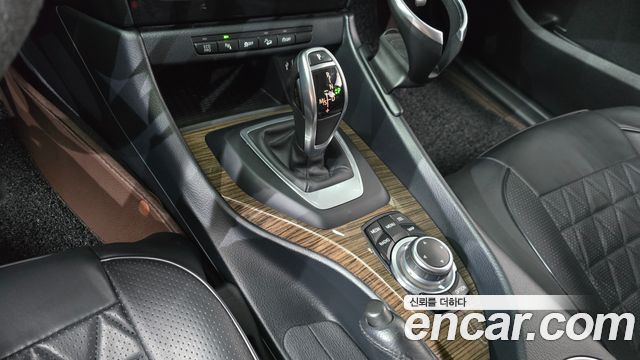 BMW X1 (E84) xDrive 20d 2014 — фото 9