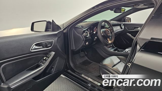 Mercedes-Benz CLA-Class (C117) CLA200 CDI 4MATIC 2015 — фото 10