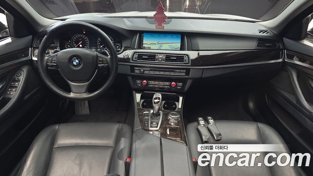 BMW 5 Series (F10) 528i 2015 — фото 7