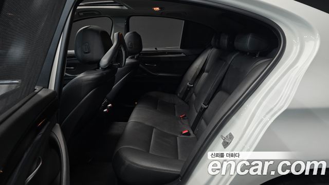BMW 5 Series (F10) 528i 2015 — фото 12