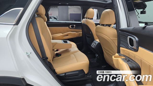 Kia Sorento (IV) HEV 1.6 2WD Noblesse 2023 — фото 11