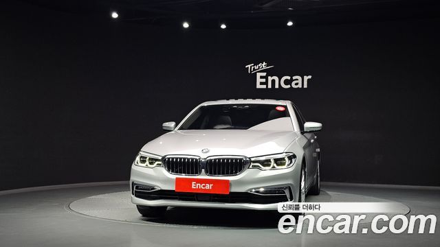 BMW 5 Series (G30) 520d xDrive Luxury Plus 2020 — фото 3